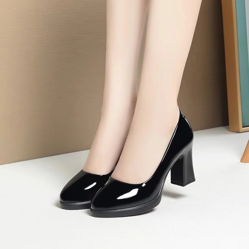 5cm 7cm 快適で通気性の良い浅めの明るい革の靴 レディ - Court Heel Pointed のレビューと価格