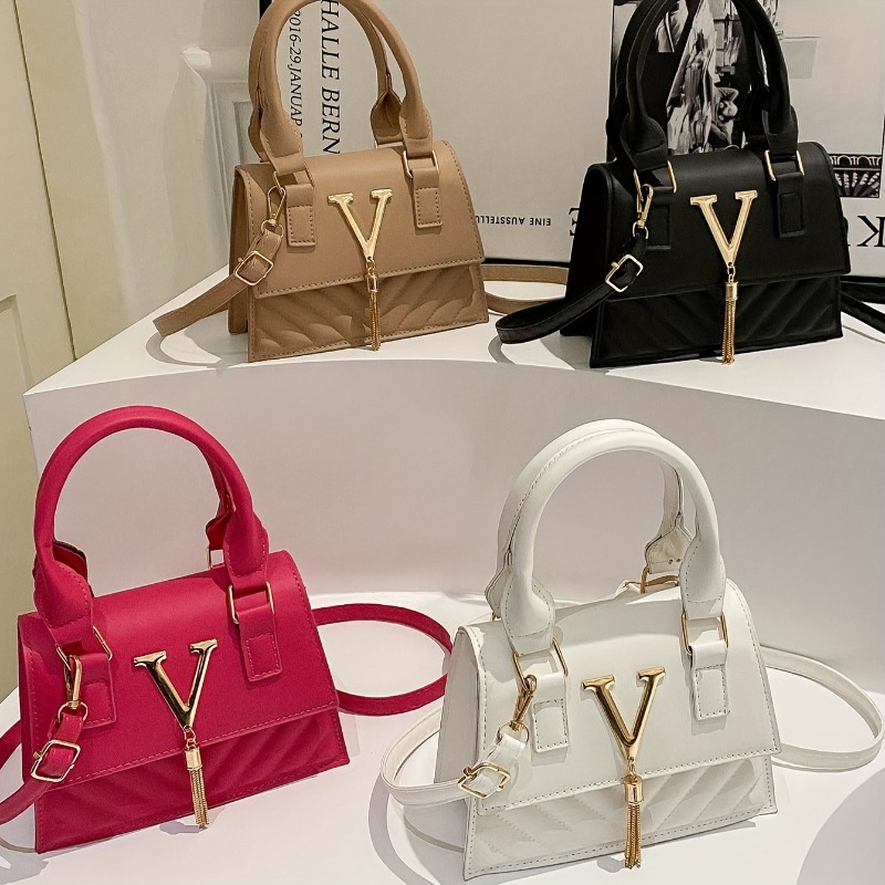 ファッションキルティングトップハンドルバッグ、ゴールドV字型 - Women'S Shoes Louis Vuitton のレビューと価格