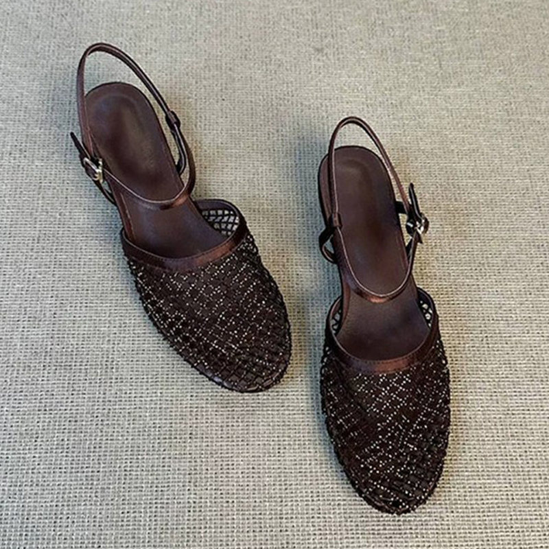 女性メッシュサンダルクリスタルシューズ高級フラットスリッパ  - Women Shoes Size 7 のレビューと価格