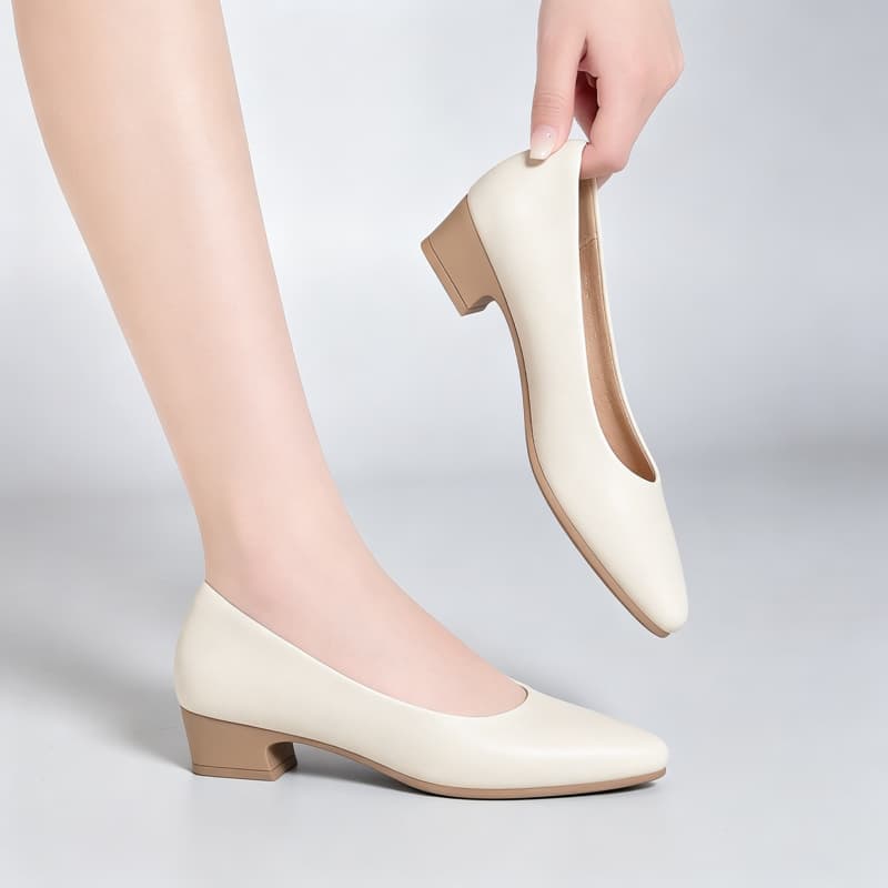 オールマッチエレガントなレディースソフトレザーシューズ ブラ - Court Heel Pointed のレビューと価格